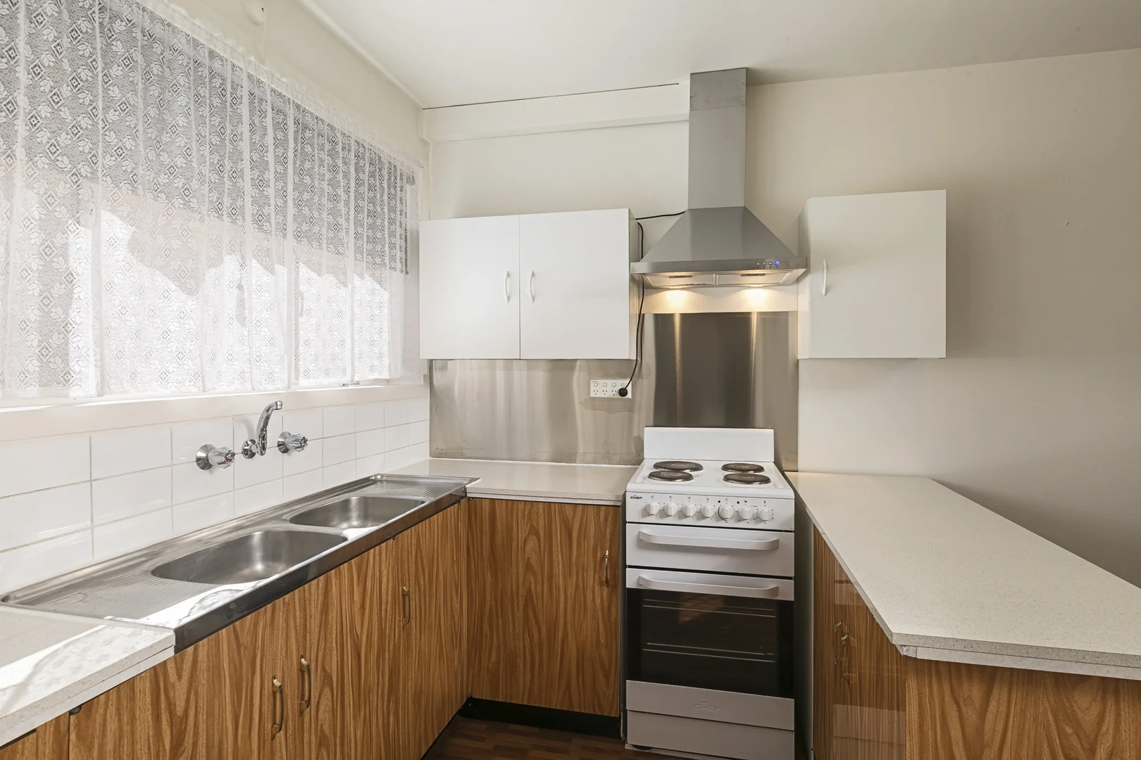 Additional image 5 of 3/76 Albion Street, Essendon VIC 3040