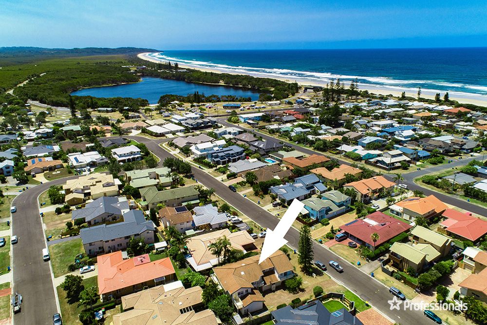 2/21 Barrett Drive, Lennox Head NSW 2478, Image 0