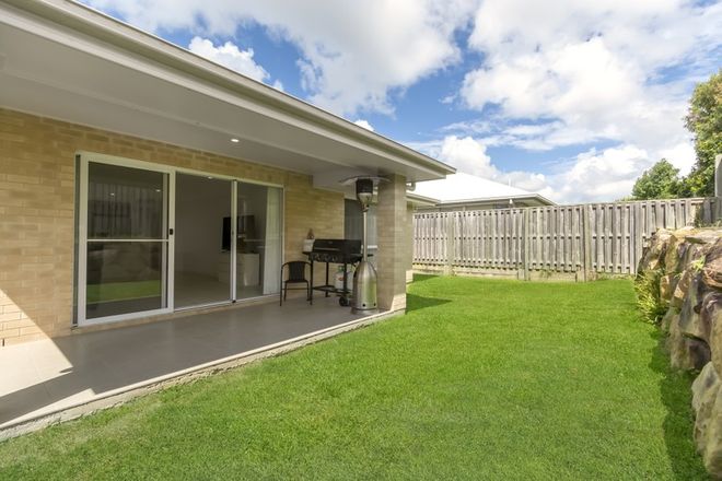 Picture of 11 Hanlin Way, PIMPAMA QLD 4209
