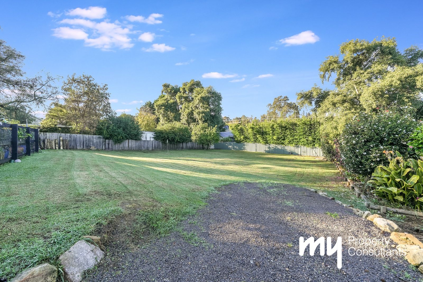 2a Chaseling Place, The Oaks NSW 2570, Image 2