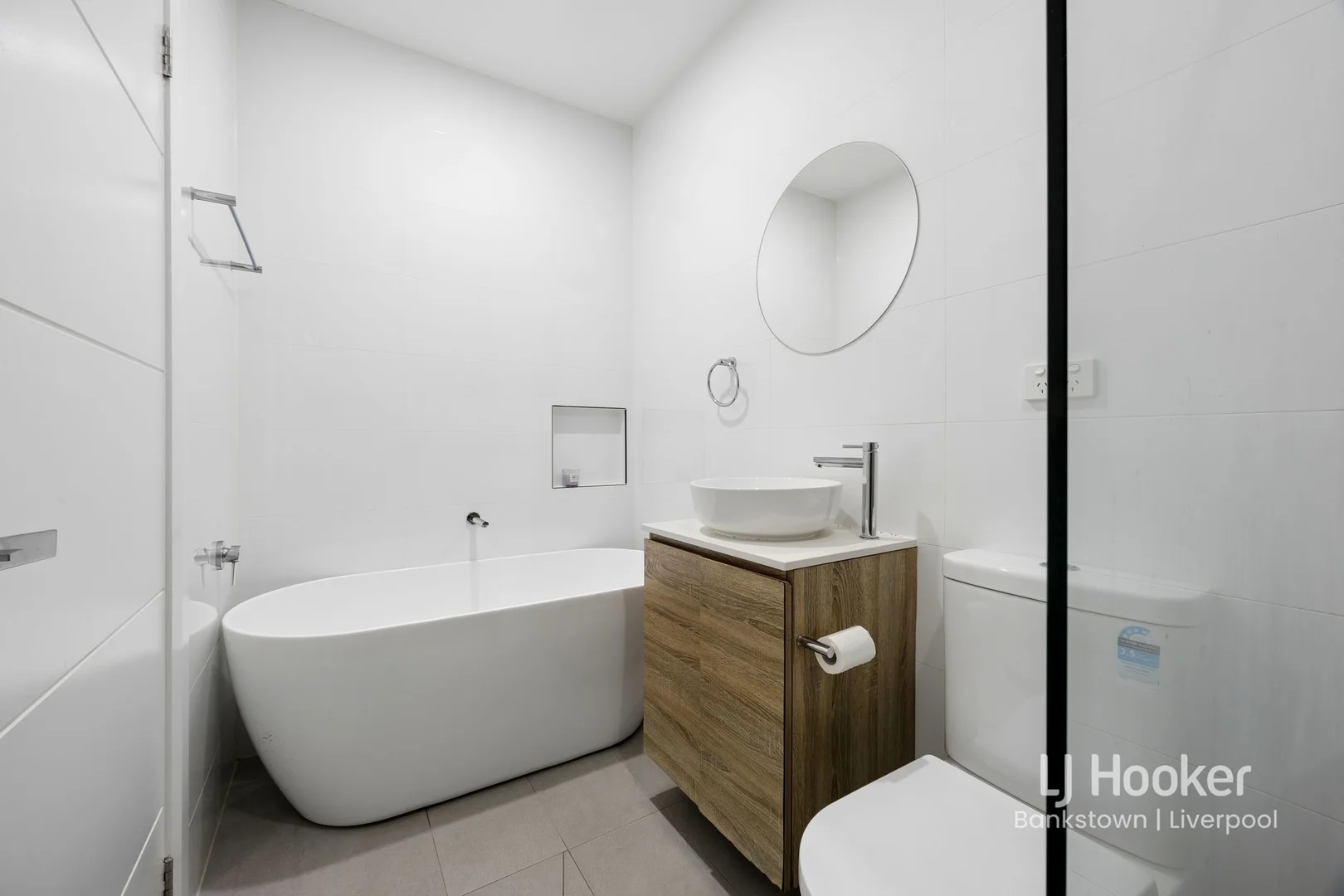 Additional image 6 of 4/6 Kalimna Street, Moorebank NSW 2170