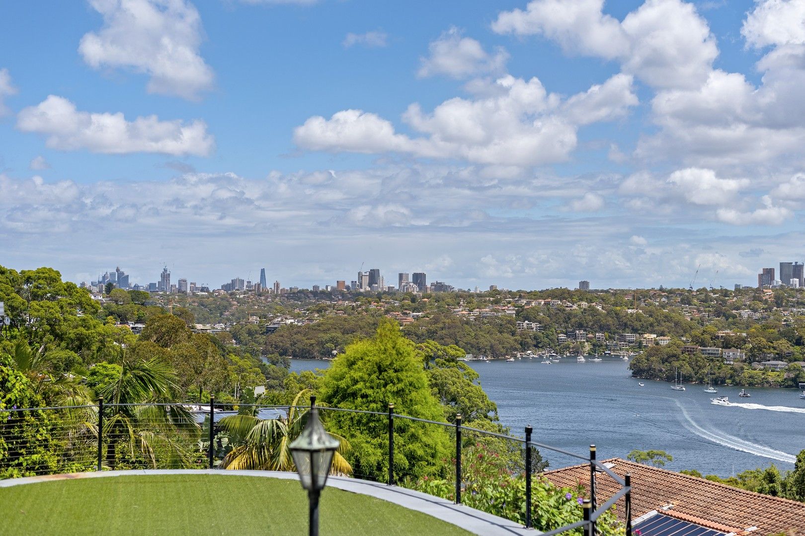 4 bedrooms House in 5 Gurney Crescent SEAFORTH NSW, 2092