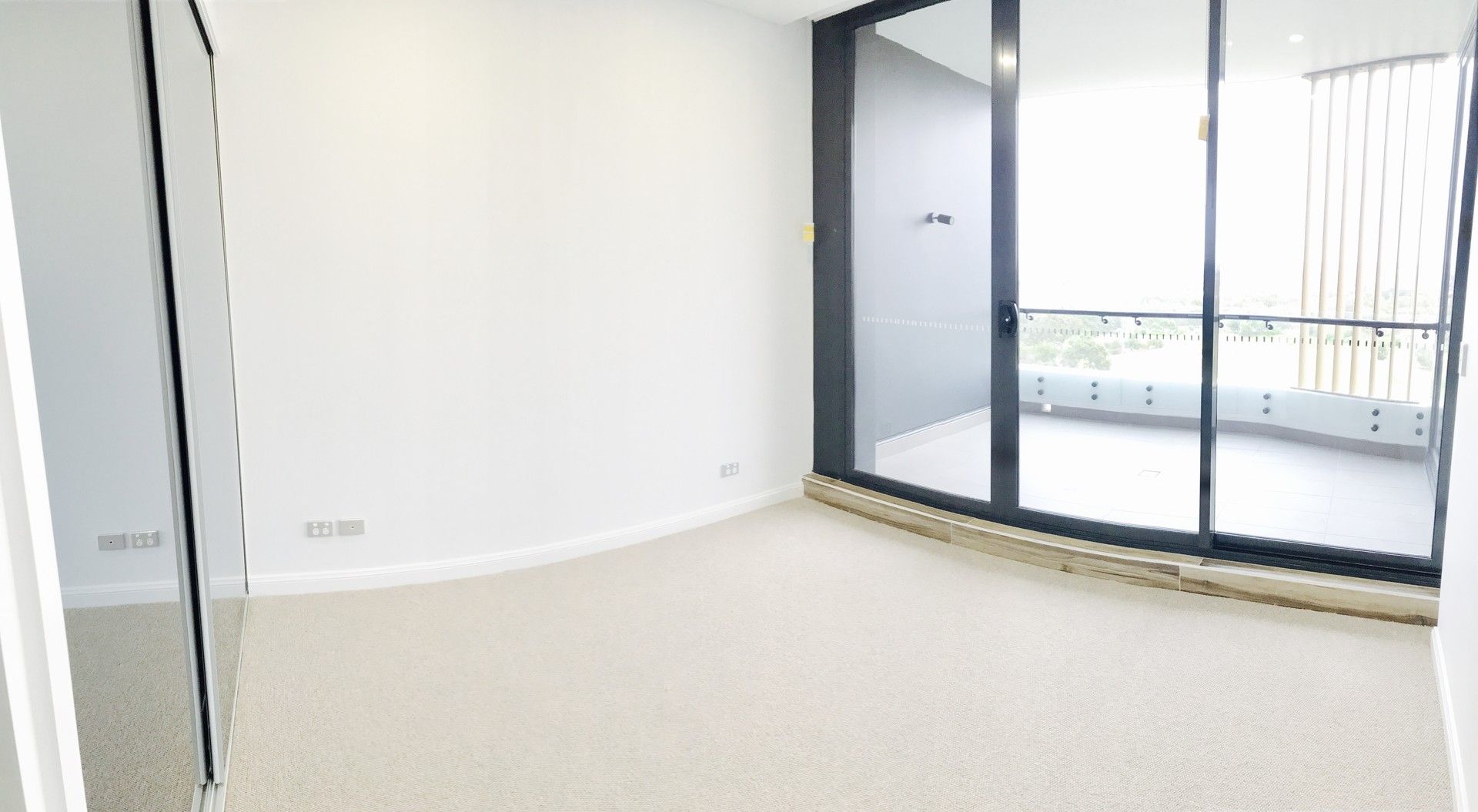 4 bedrooms Apartment / Unit / Flat in 1110/128 Banks Avenue EASTGARDENS NSW, 2036