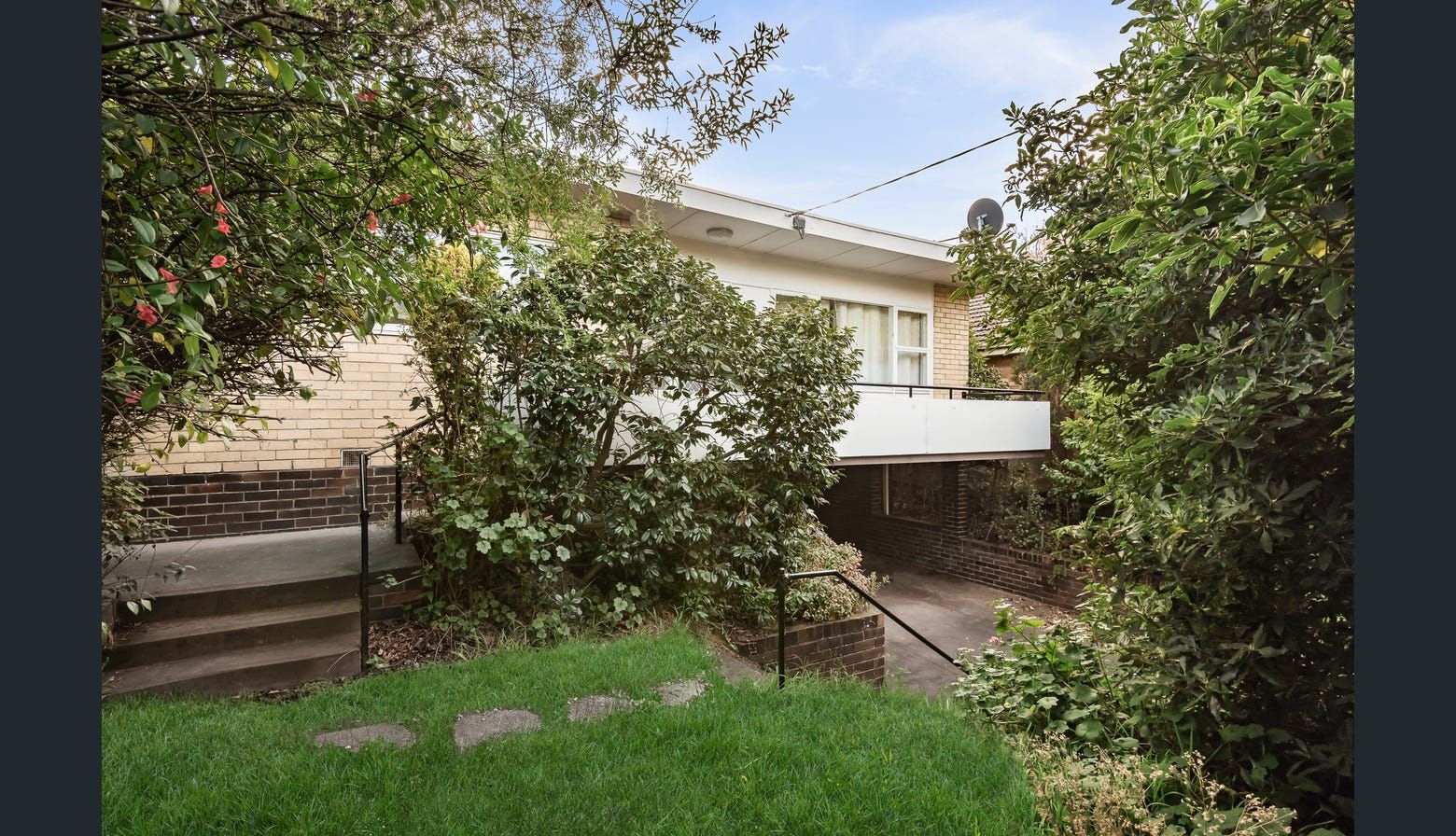 3 bedrooms House in 772 Warrigal Road MALVERN EAST VIC, 3145