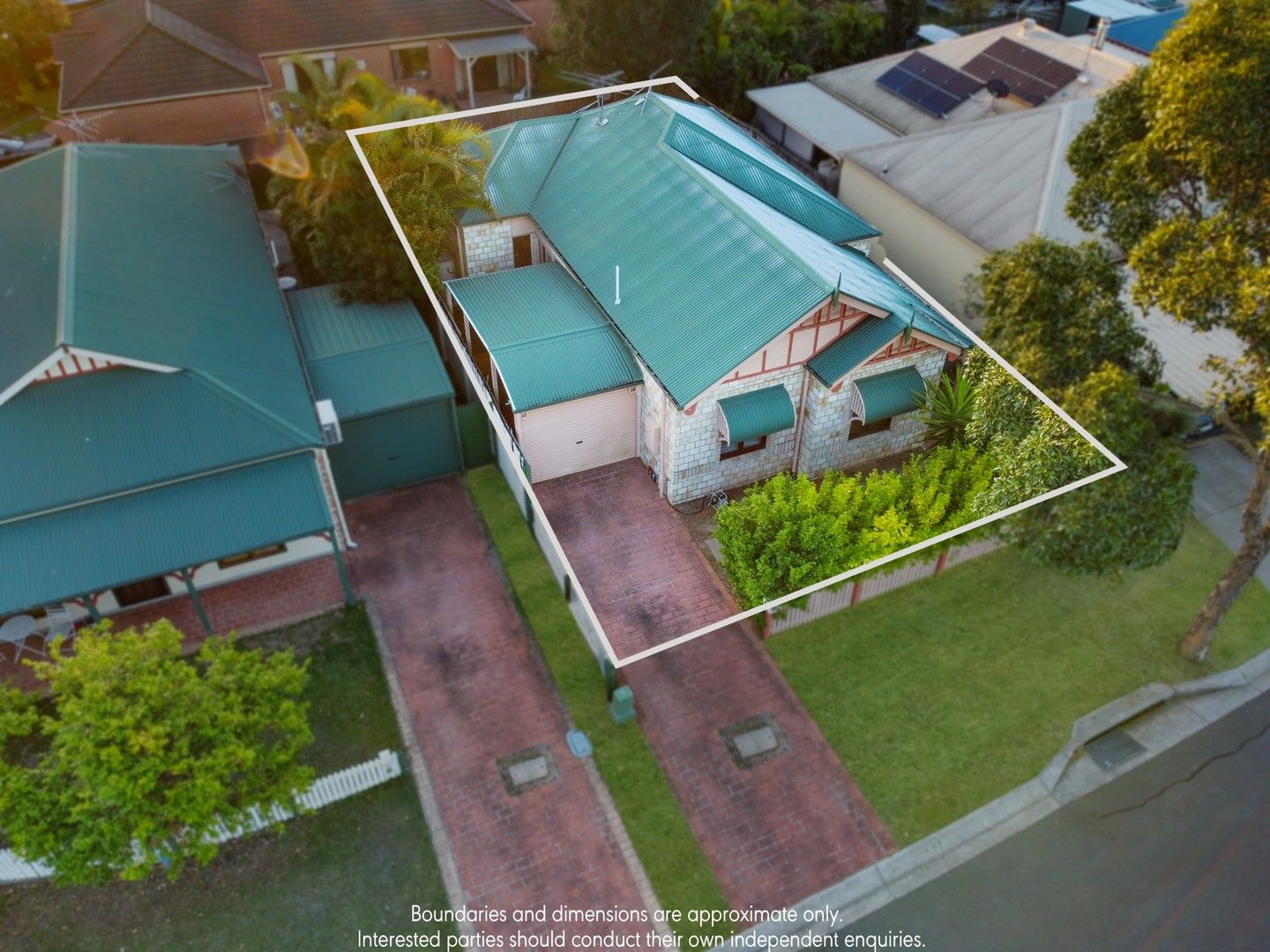 3 bedrooms House in 4 Eden Crescent SPRINGFIELD LAKES QLD, 4300