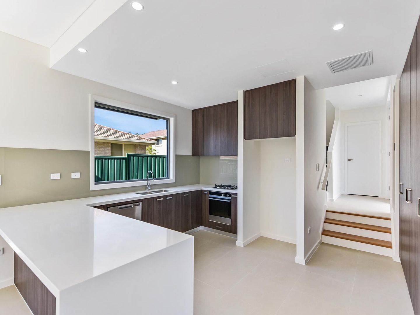 11/284 Terrigal Drive, Terrigal NSW 2260, Image 1