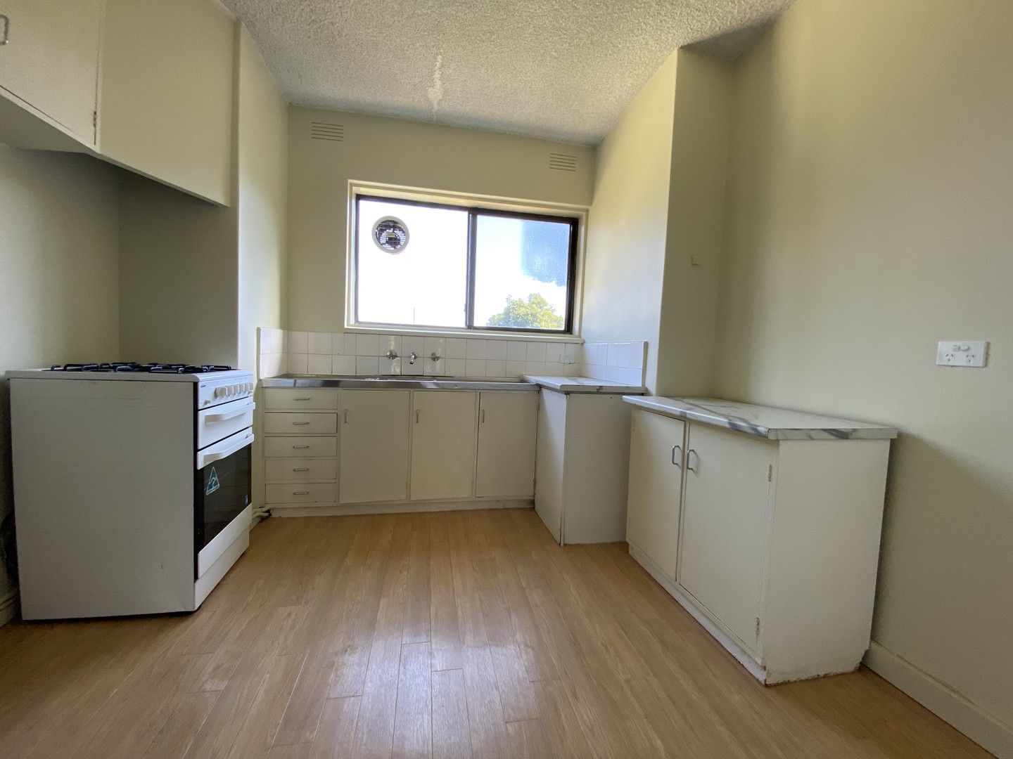 2 bedrooms Apartment / Unit / Flat in 7/6 Eldridge Street FOOTSCRAY VIC, 3011