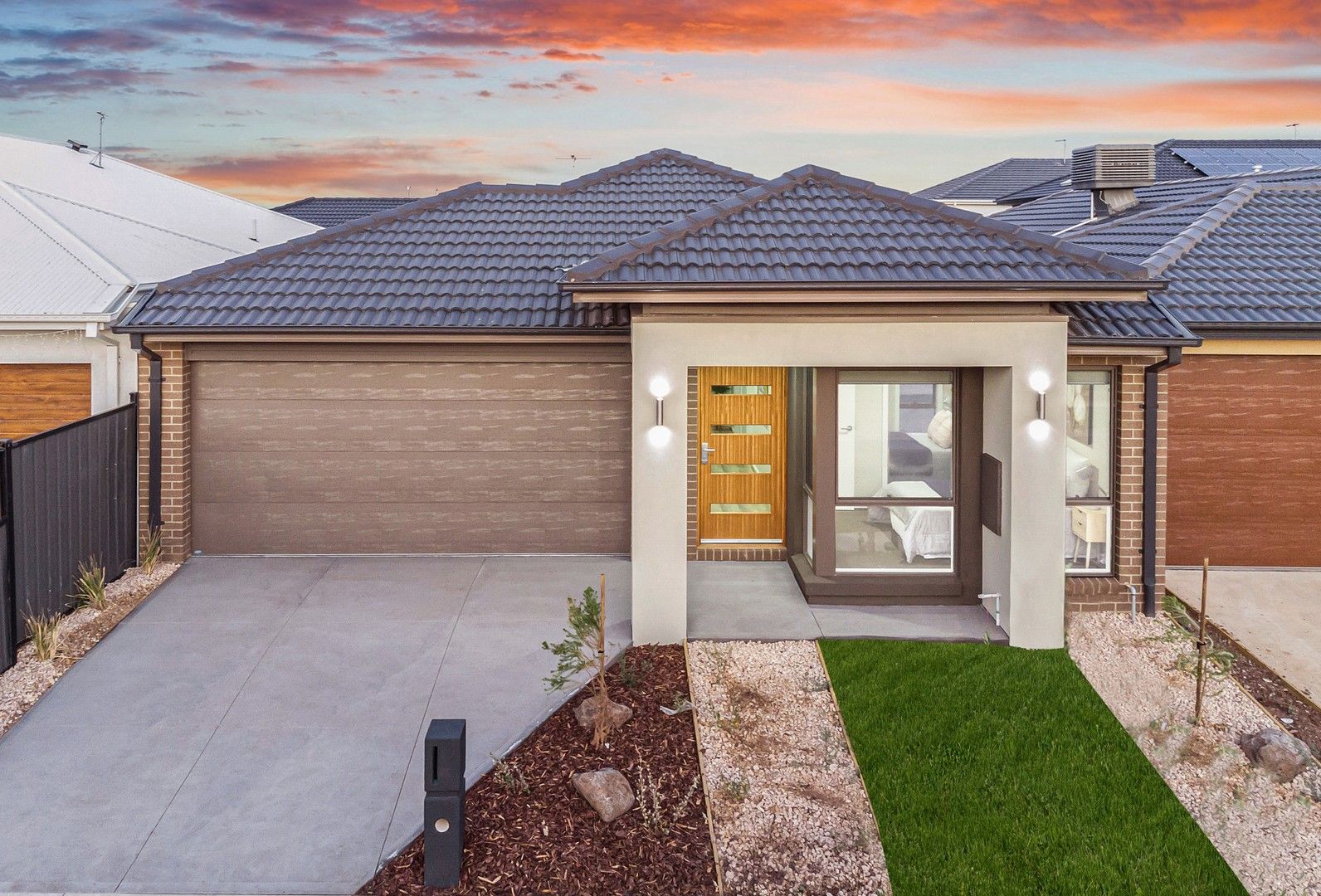 4 bedrooms House in 5 Roxborough Street TARNEIT VIC, 3029