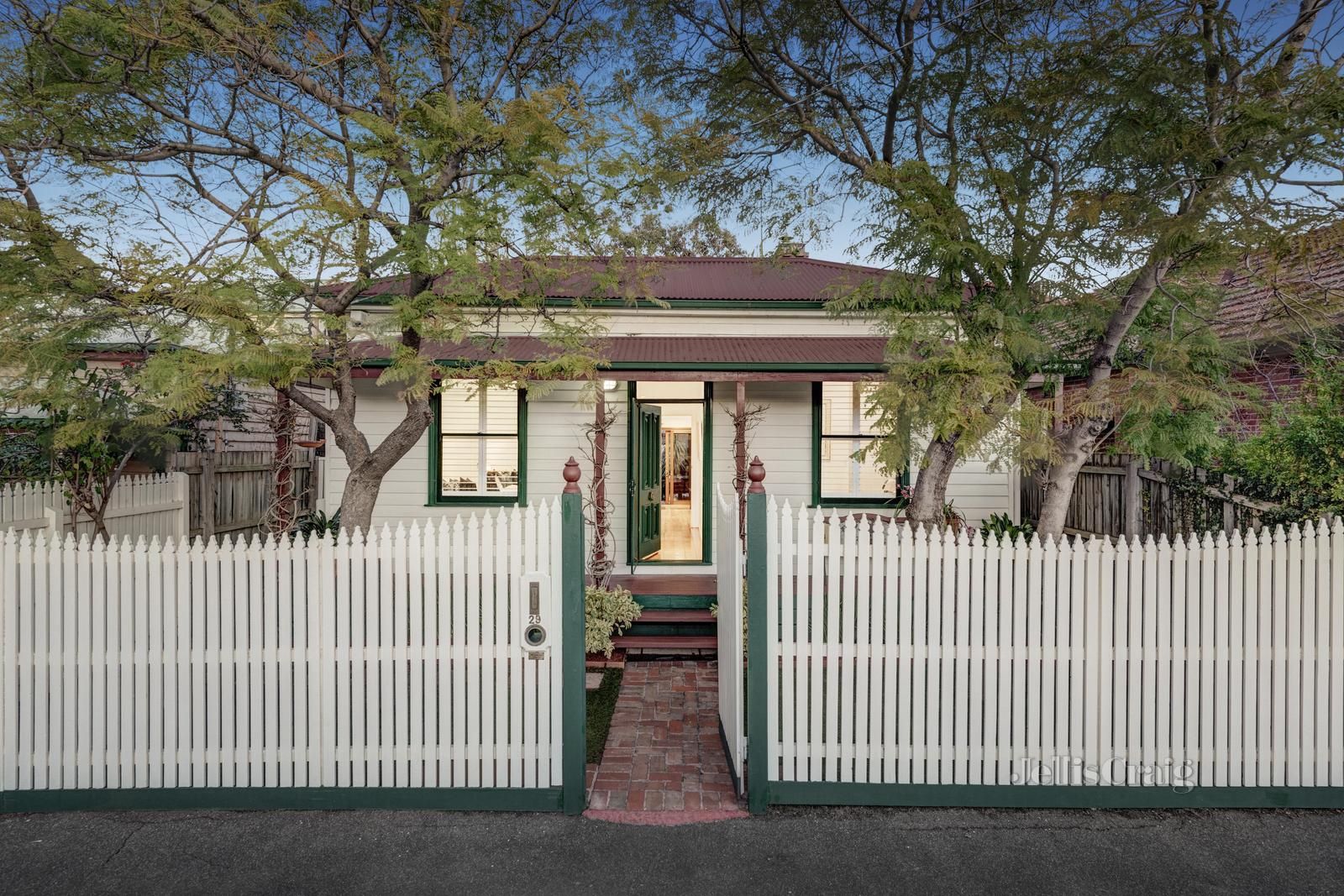 3 bedrooms House in 29 Havelock Street ST KILDA VIC, 3182