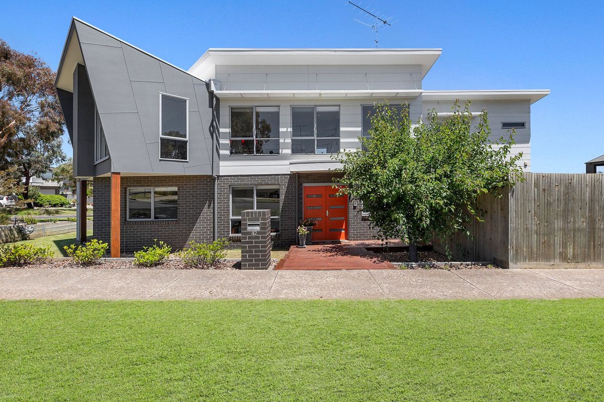 4 bedrooms House in 42 Eton Road TORQUAY VIC, 3228