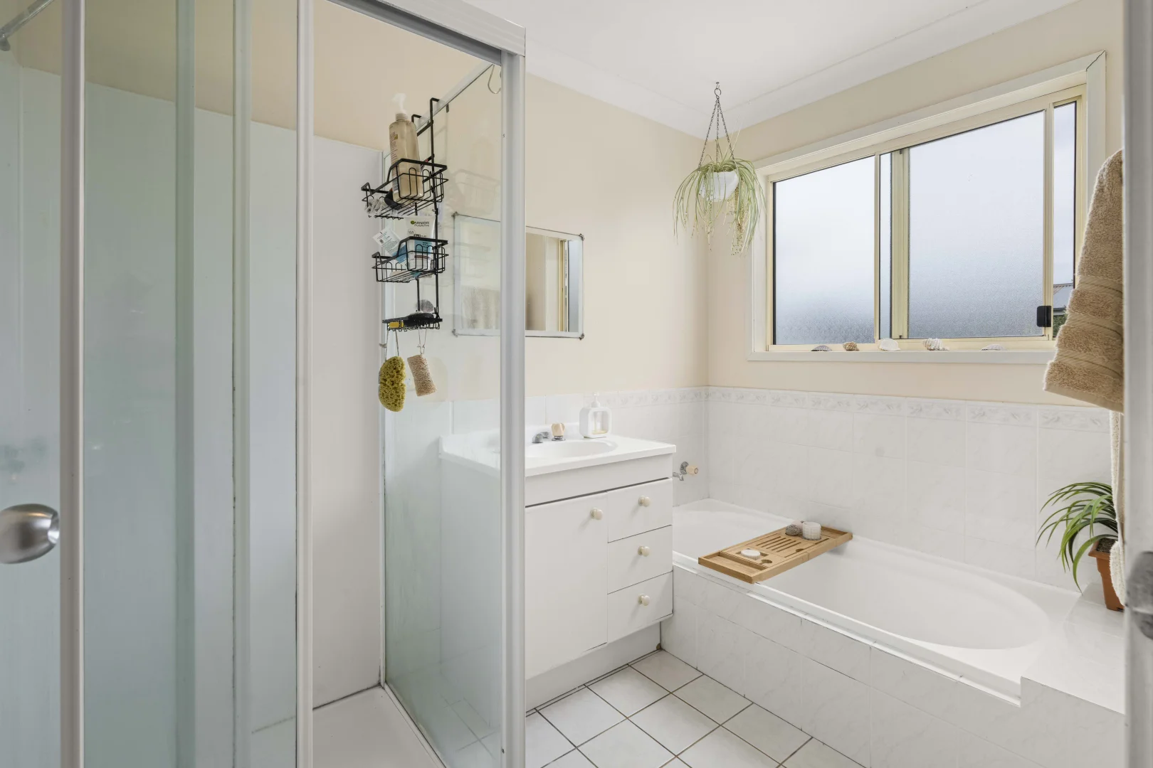 Additional image 13 of 25 June Avenue, Basin View NSW 2540