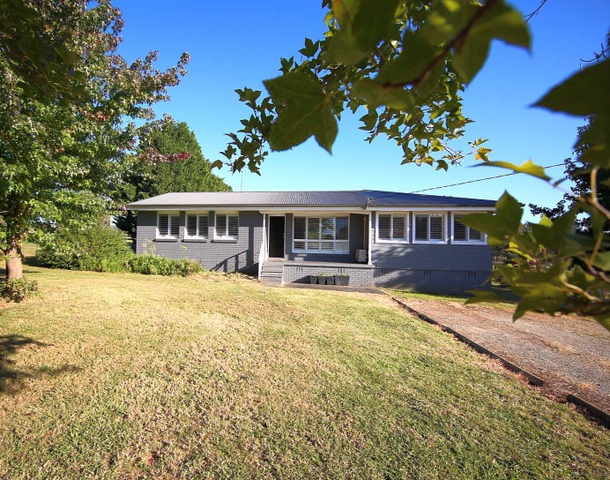 15 Mockingbird Road, Pheasants Nest NSW 2574