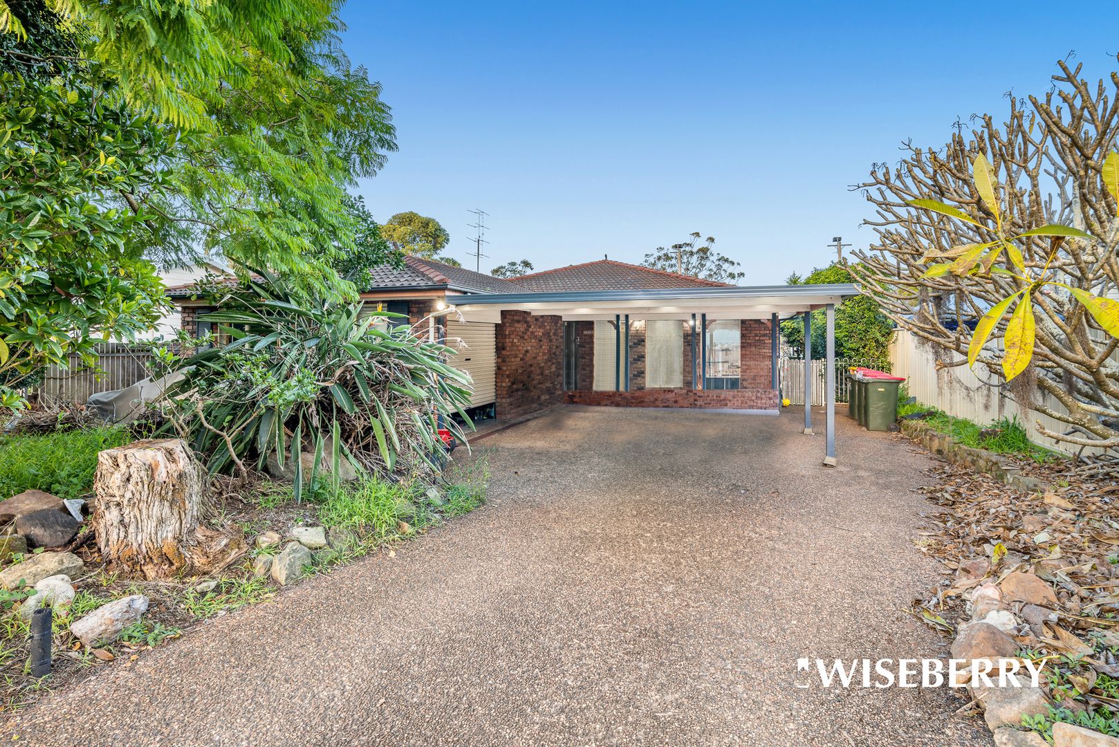 104 Vales Road, Mannering Park NSW 2259, Image 2