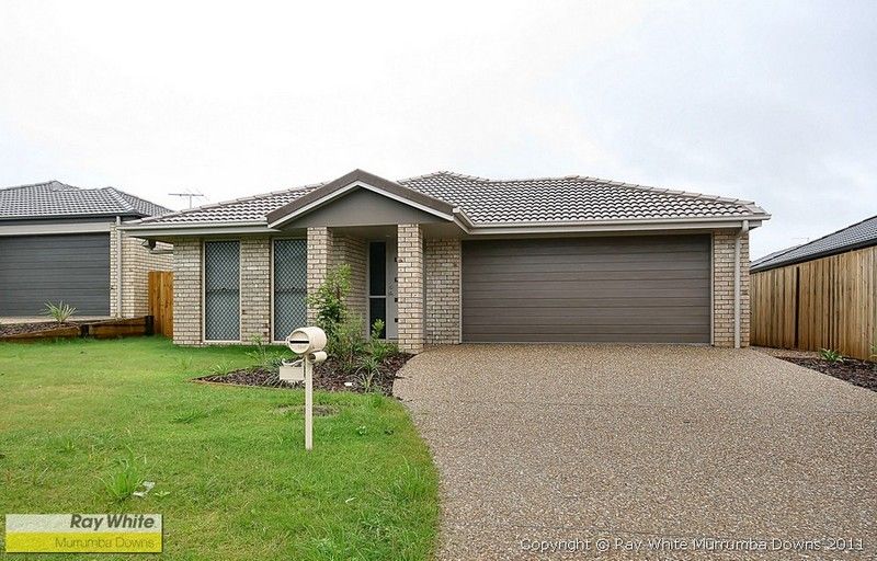 4 bedrooms House in 15 Nutmeg Drive GRIFFIN QLD, 4503