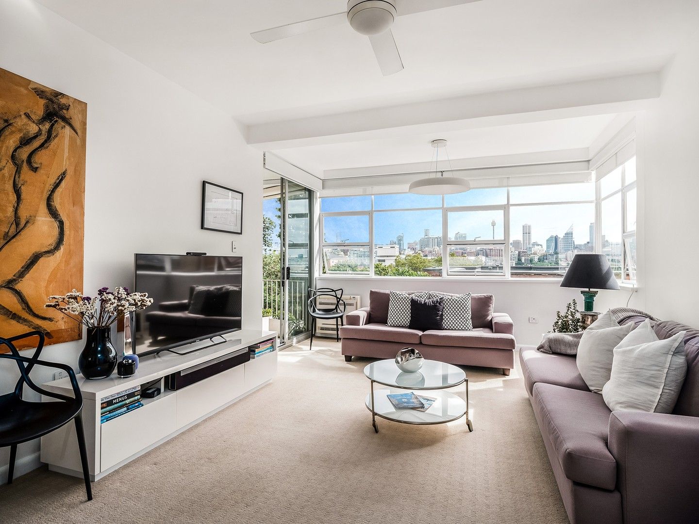 2 bedrooms Apartment / Unit / Flat in 701/87-97 Yarranabbe Road DARLING POINT NSW, 2027