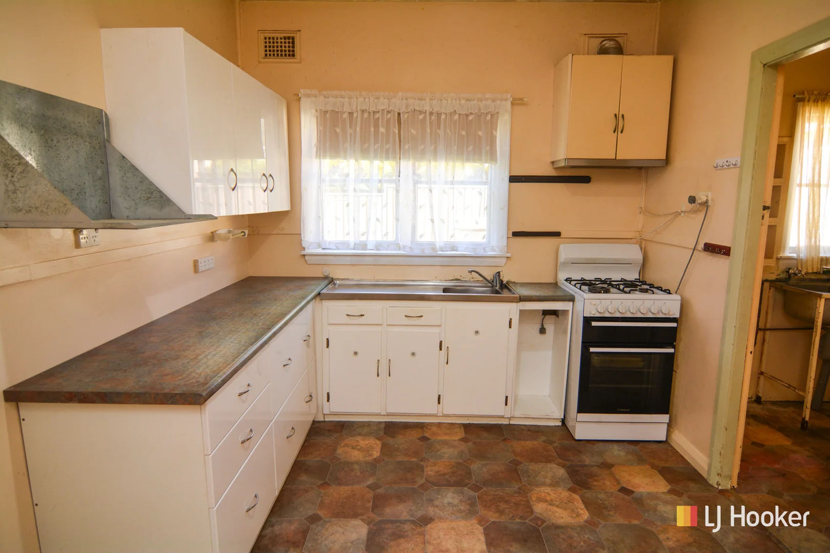 Additional image 3 of 6 Pozieres Street, Lithgow NSW 2790