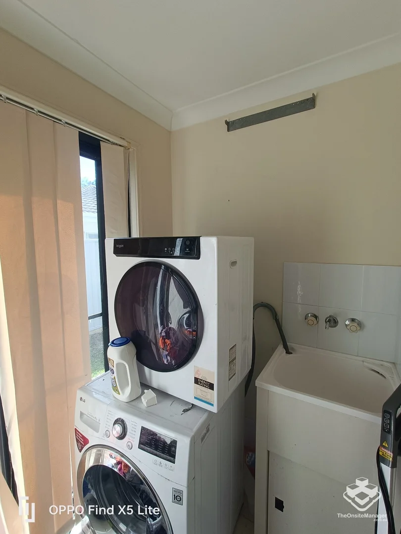 Additional image 4 of Arundel QLD 4214