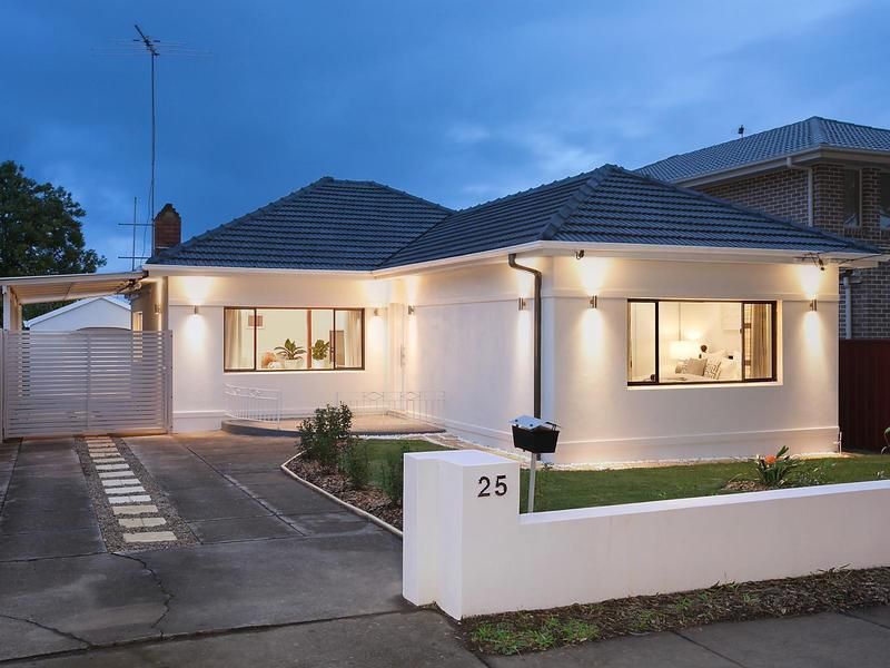 3 bedrooms House in 25 Cairns Street RIVERWOOD NSW, 2210