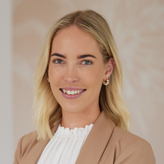 Elders Real Estate Port Macquarie - Emily Hay