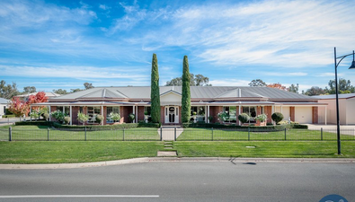 Picture of 8 Bluebird Court, KIALLA VIC 3631