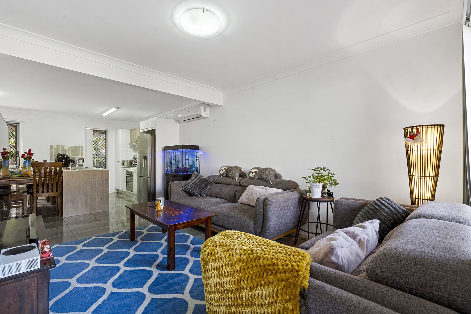 27/23-25 Blackwell Street, Hillcrest QLD 4118, Image 2