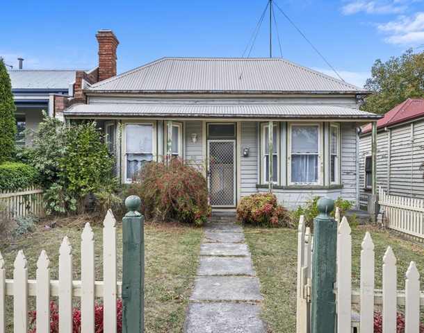 512 Armstrong Street North, Soldiers Hill VIC 3350
