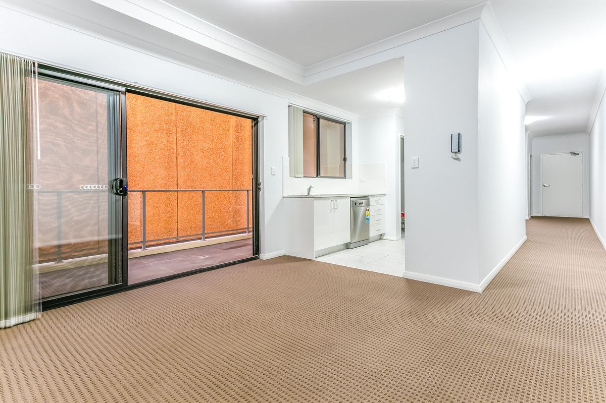 5/14 Henry Street, Penrith NSW 2750, Image 2