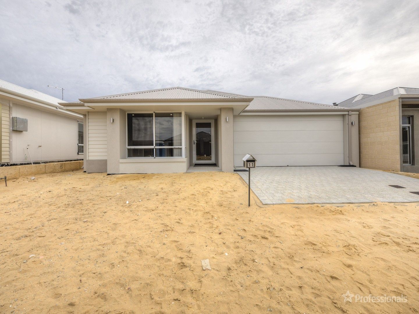 11 Tapin Street, Yanchep WA 6035, Image 0