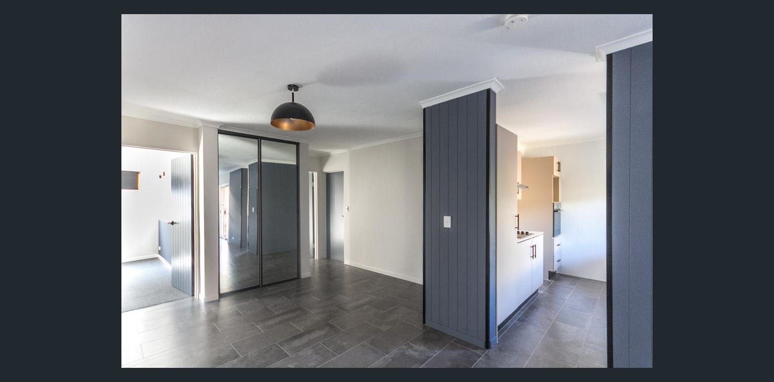 2 bedrooms Apartment / Unit / Flat in 1/42 Eighth Avenue COORPAROO QLD, 4151