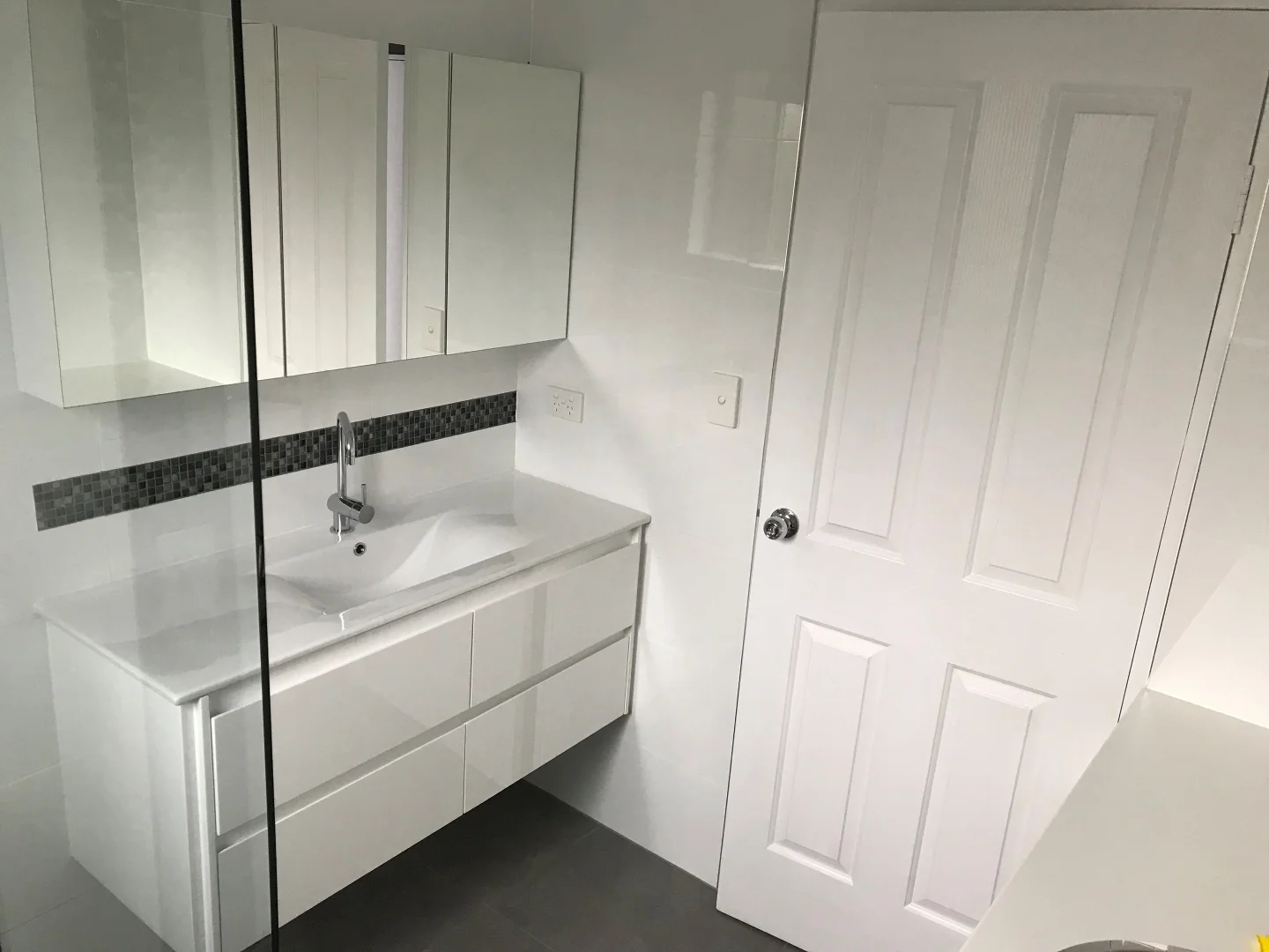 Additional image 5 of Lindisfarne TAS 7015