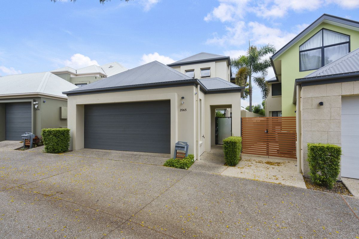 2065/1 The Vistas Drive, Carrara QLD 4211, Image 2