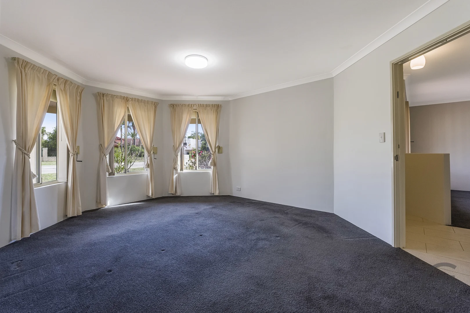 Additional image 2 of 42 Newport Drive, Dudley Park WA 6210