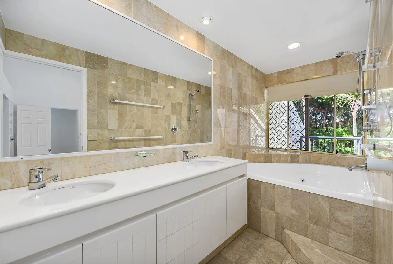 Additional image 13 of 5 Bristol Fry/125 Santa Cruz Boulevard, Clear Island Waters QLD 4226