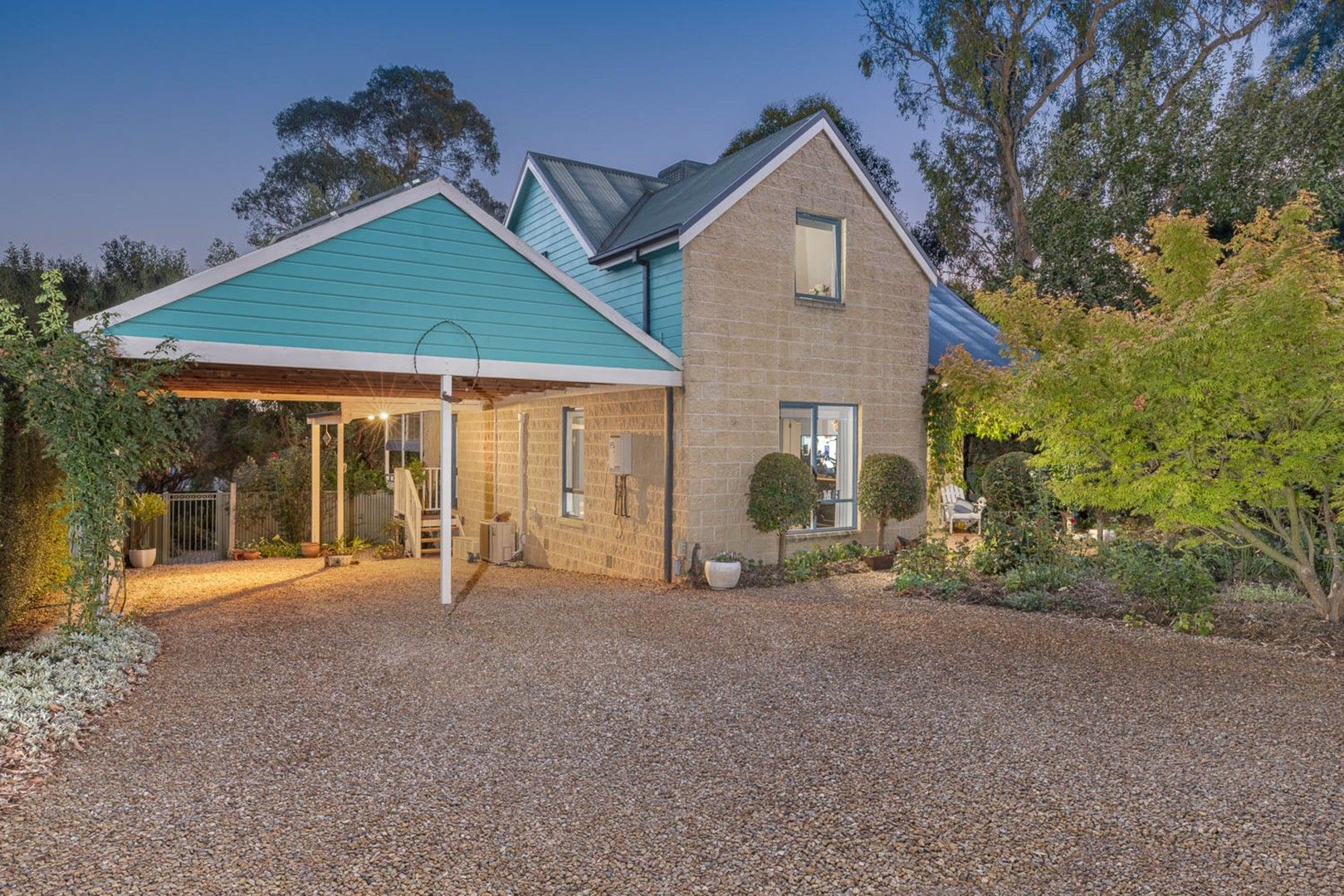 2 Ironbark Close, Buninyong VIC 3357, Image 0