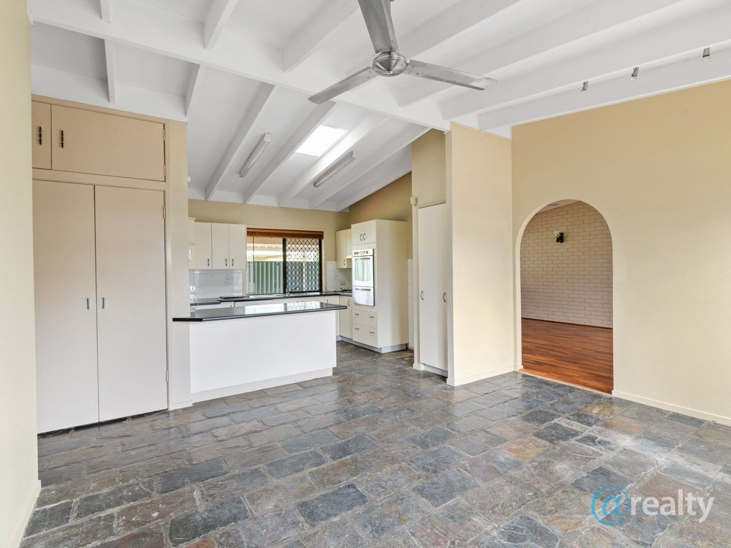 39-41 Short St, Loganlea QLD 4131, Image 0