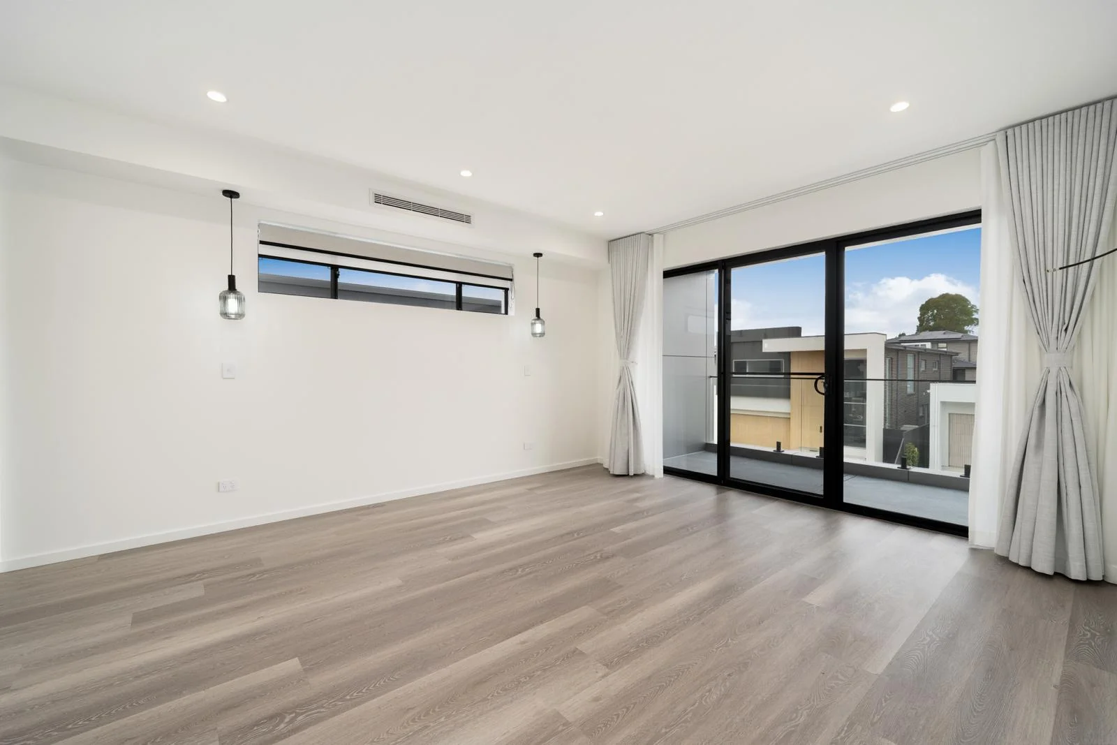 Additional image 6 of 27 Lores Street, Middleton Grange NSW 2171