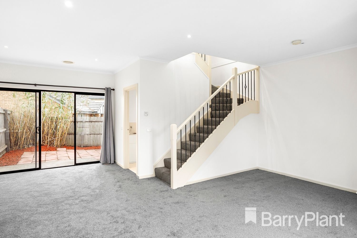 4/6 Oak Court, Braybrook VIC 3019, Image 2