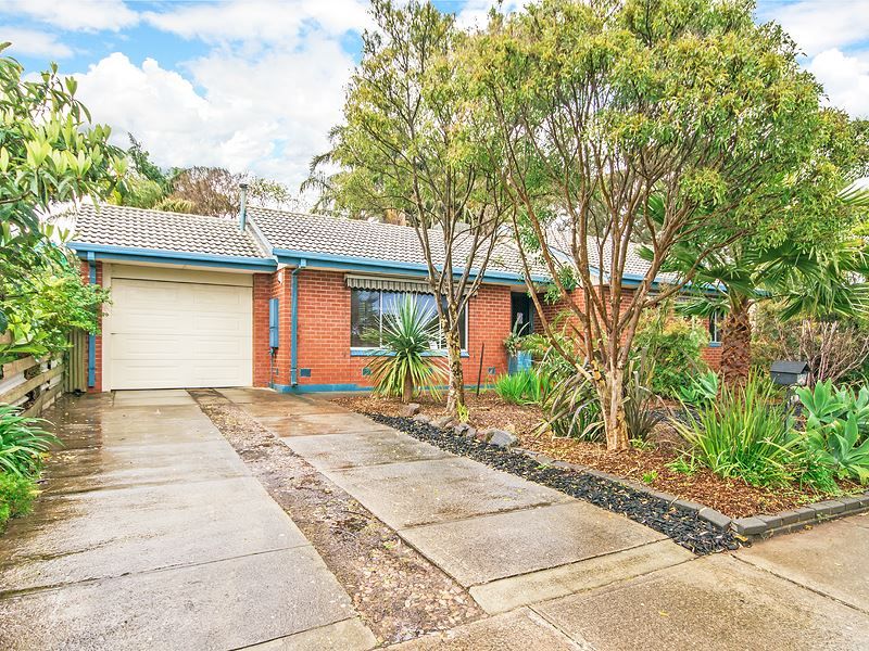 10 Edmund Street, Christie Downs SA 5164, Image 0