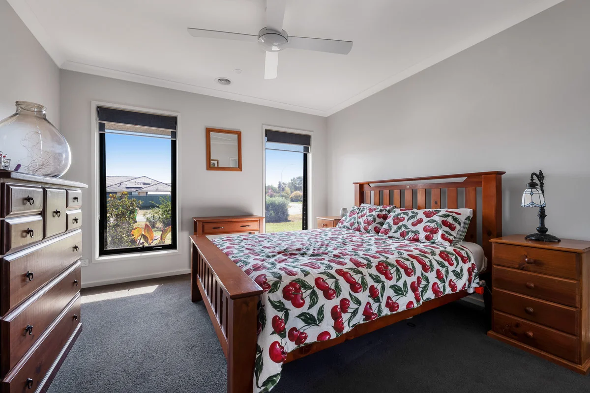 Additional image 5 of 140 Read Street, Howlong NSW 2643