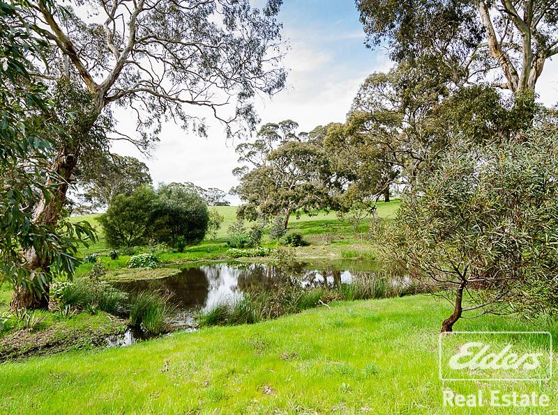 499 Mosquito Hill Road, Mount Compass SA 5210, Image 2