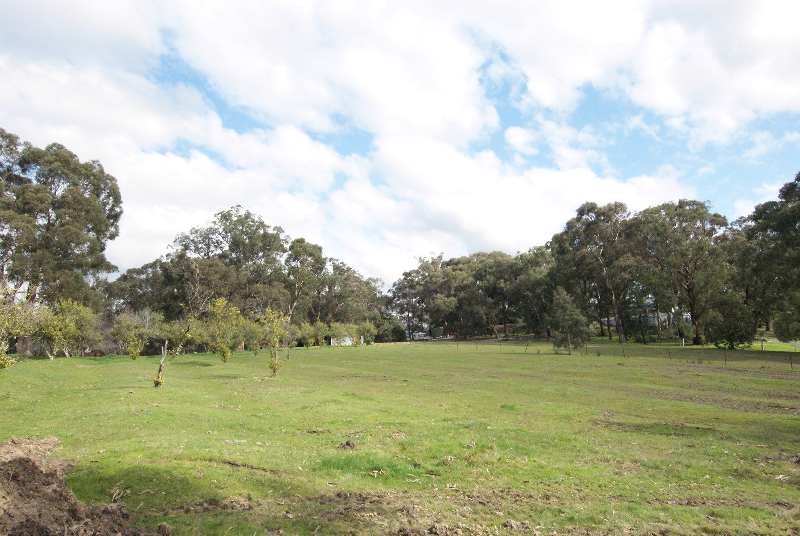 Lot 18/1860 Warburton Highway, WOORI YALLOCK VIC 3139, Image 0