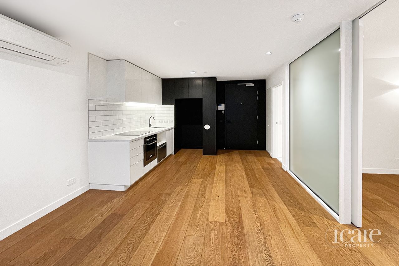 2 bedrooms Apartment / Unit / Flat in 207/83 Flemington Road NORTH MELBOURNE VIC, 3051