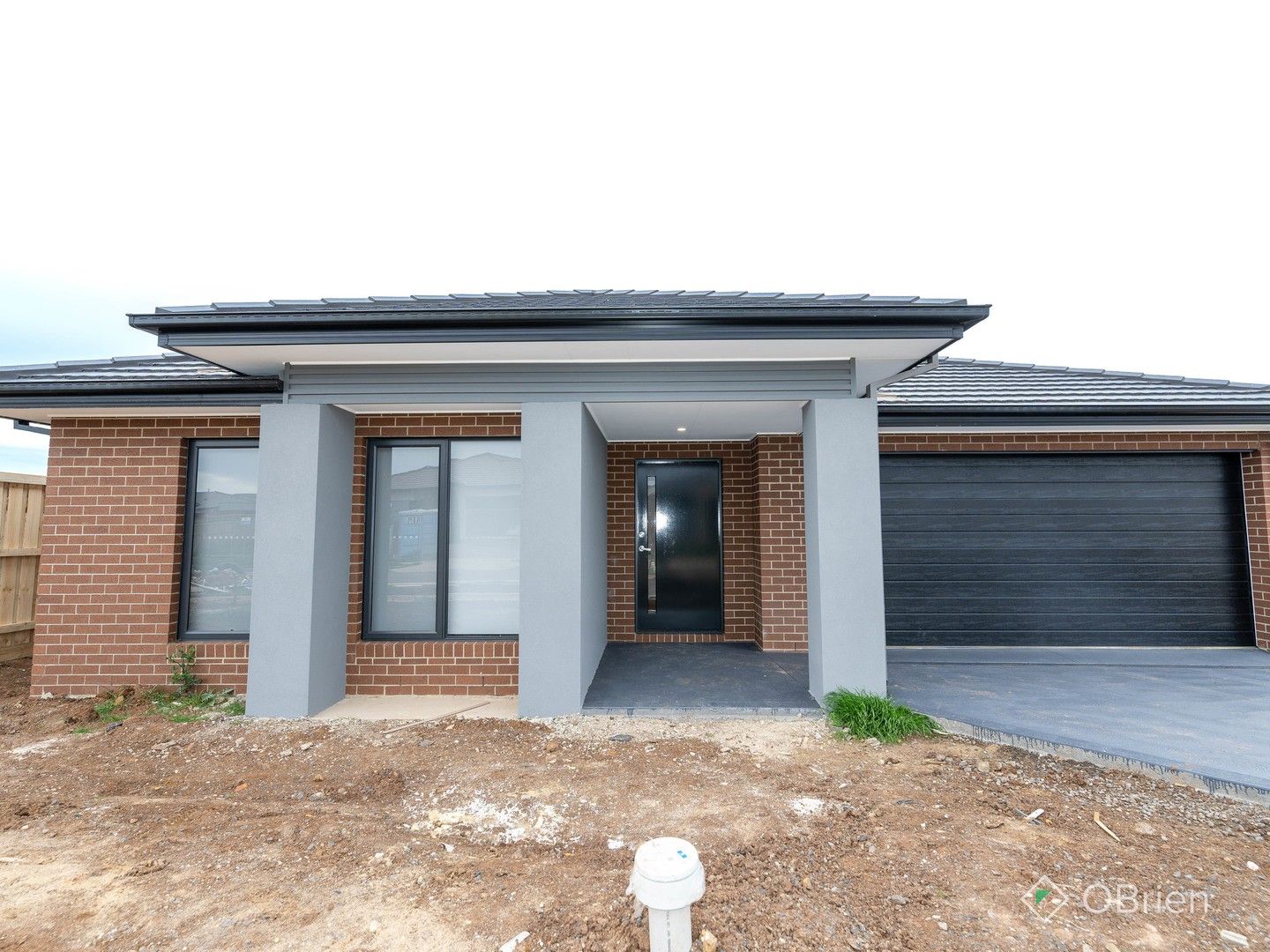 4 bedrooms House in 82 Generation Crescent MAMBOURIN VIC, 3024