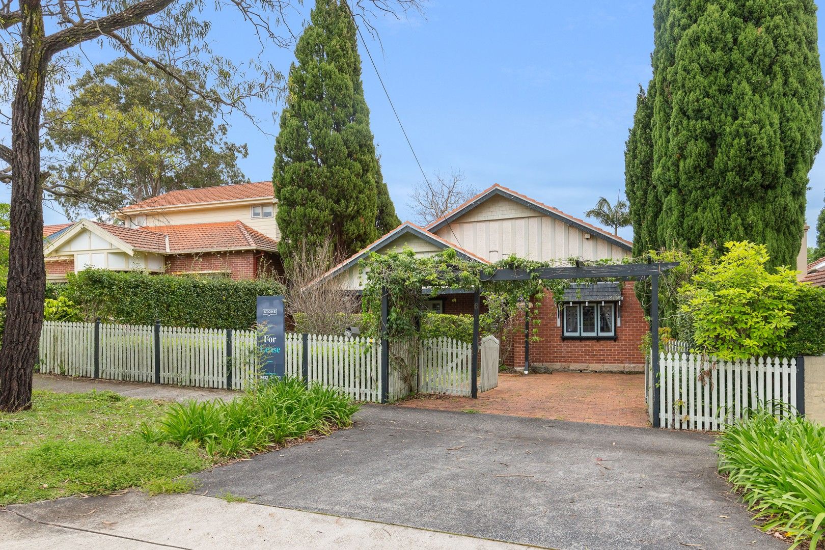 4 bedrooms House in 6 Neridah Street CHATSWOOD NSW, 2067