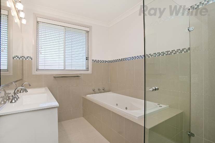 87 Parklands Road, North Ryde NSW 2113 House For Rent 1,400 Domain