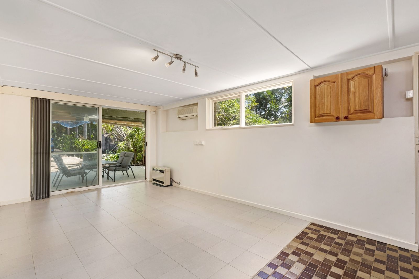 17 Kerry Ave, Epping NSW 2121, Image 2