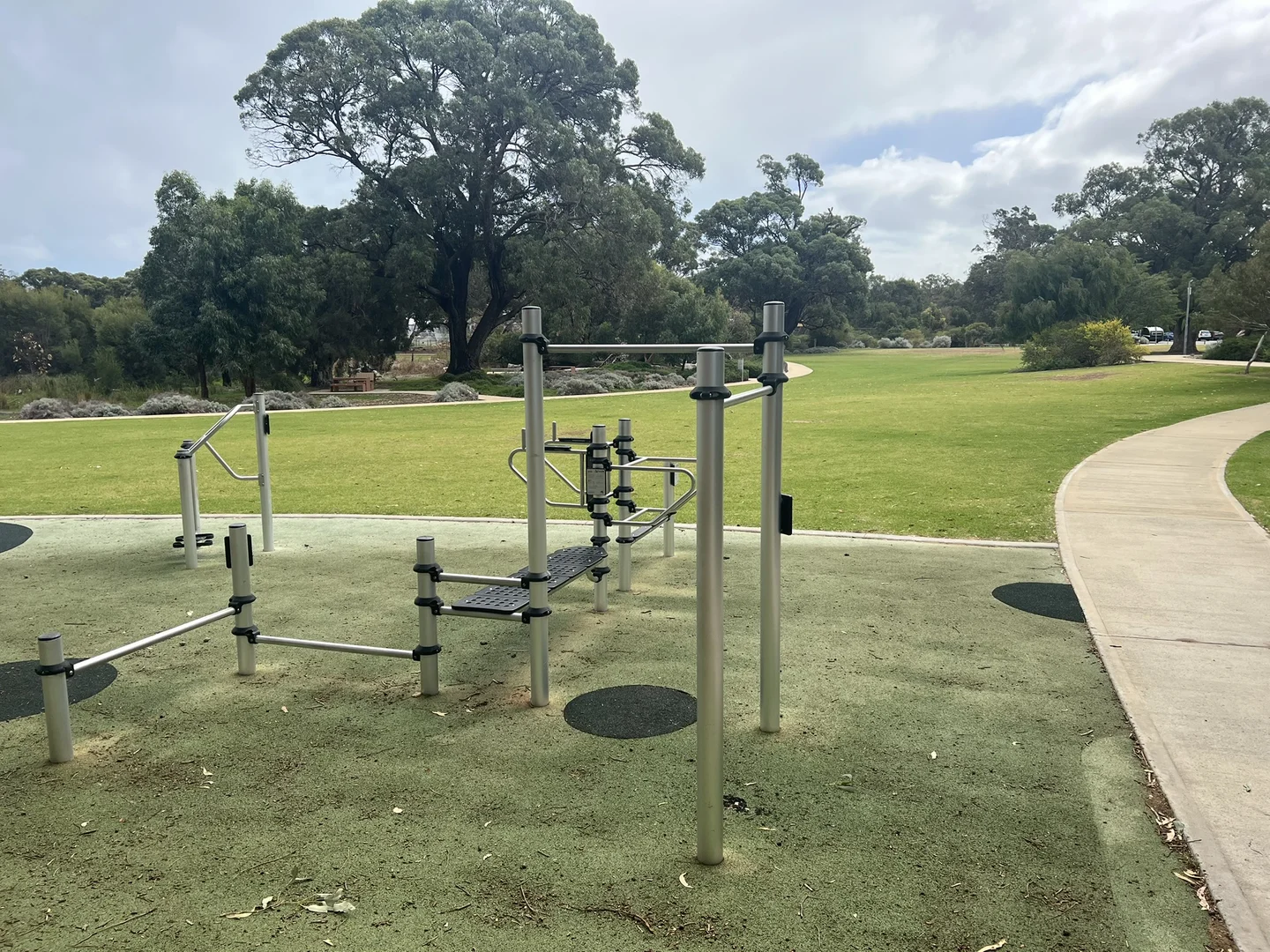 Additional image 8 of 189 Lake Valley Drive, Lakelands WA 6180