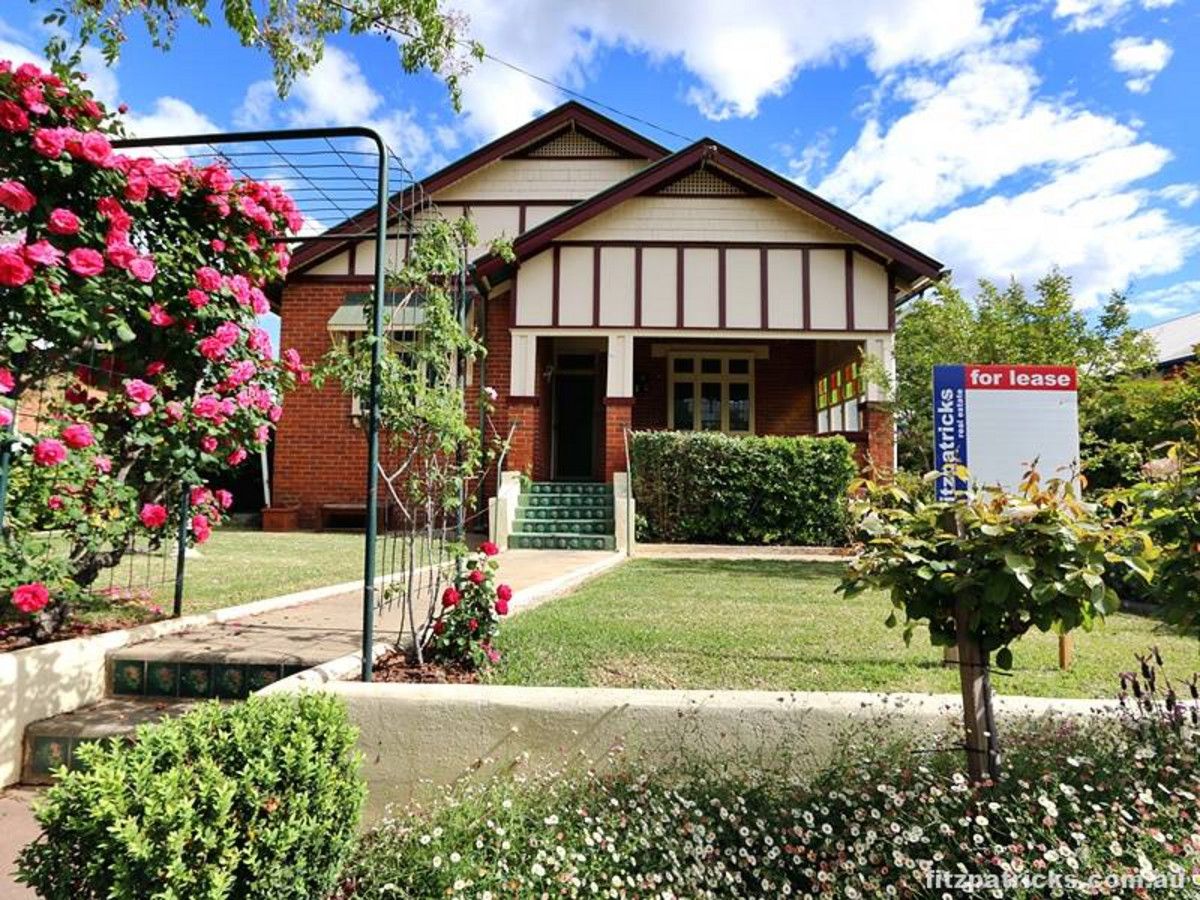 3 bedrooms House in 24 Gormly Avenue WAGGA WAGGA NSW, 2650