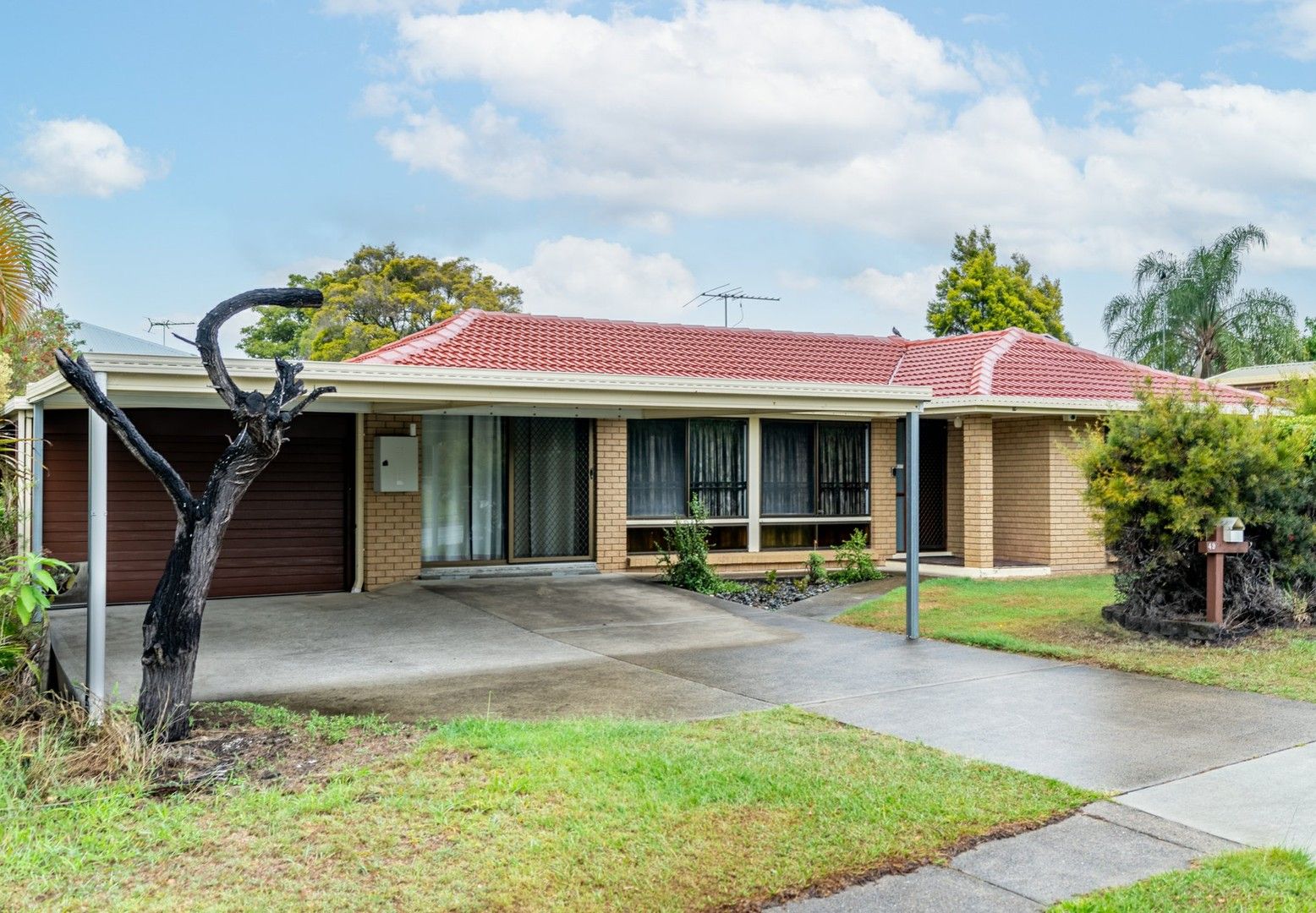 4 bedrooms House in 49 Akama Road DURACK QLD, 4077