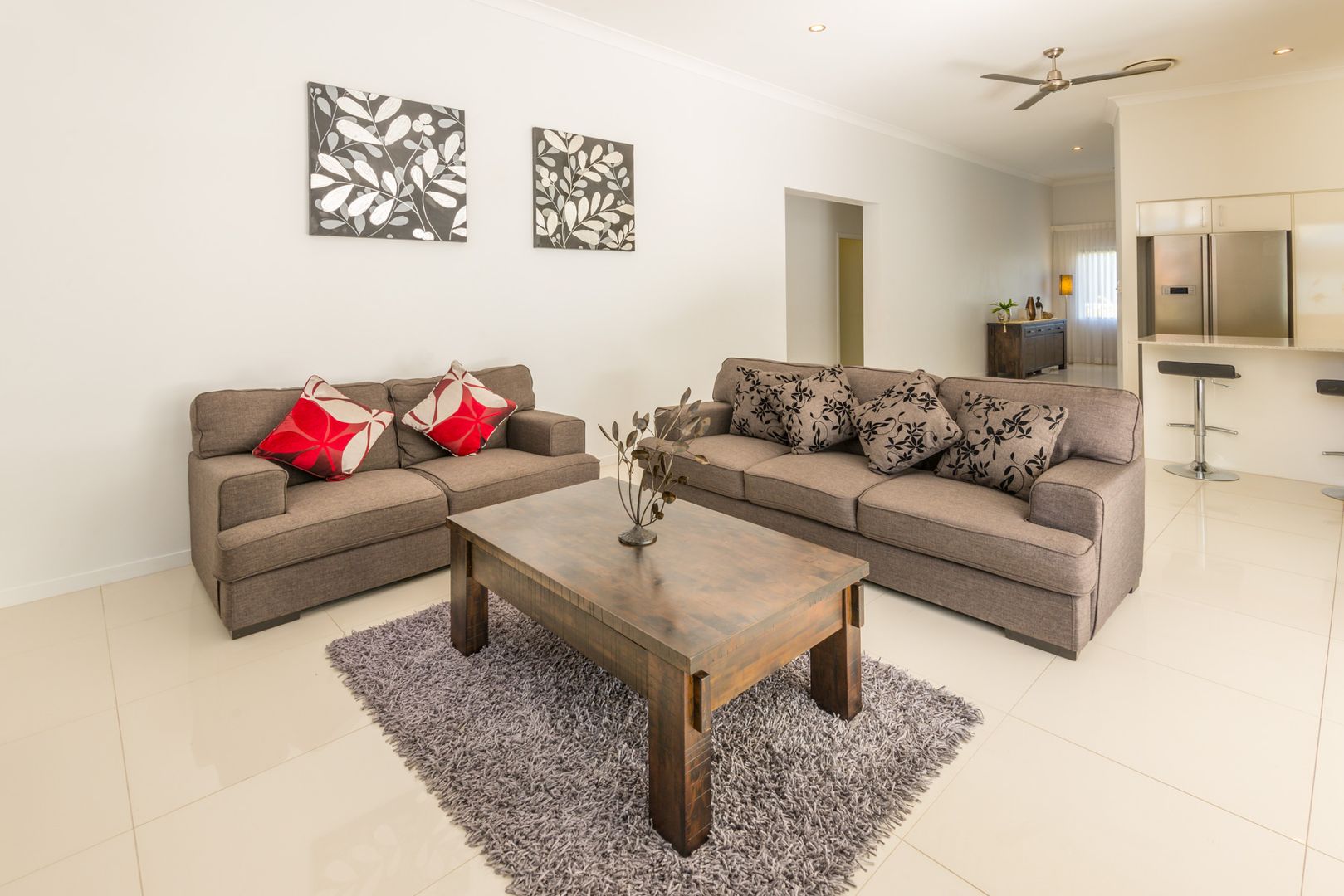 12-14 Lambus St, Palm Cove QLD 4879, Image 2